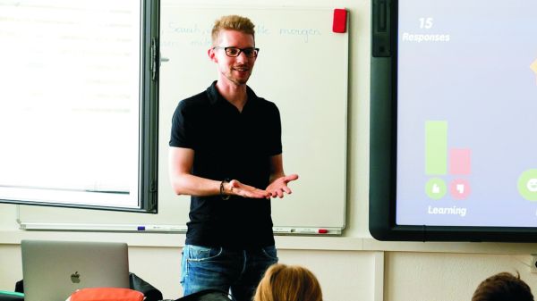 Profesori din trei ţări caută soluţii pentru sistemul de educaţie